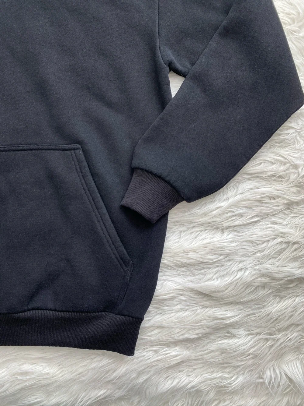 Comfrt | Black Signature Hoodie & Sweatpant Set - Picture 5 of 15